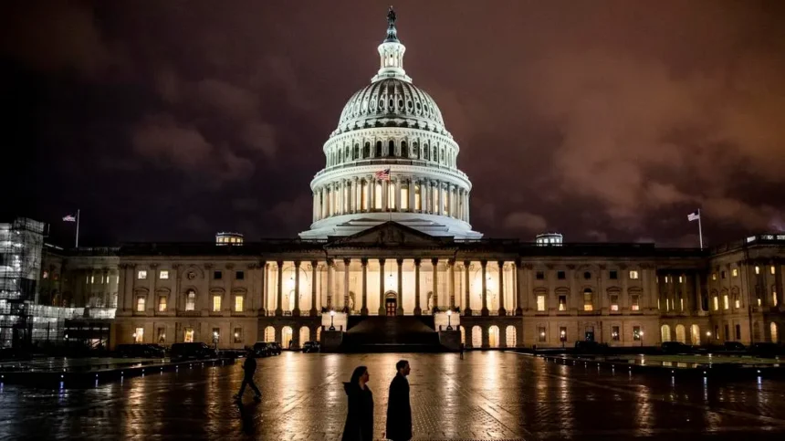 0x0 House And Senate Fundraising Battle: Democrats Widen Cash Lead Over GOP In Fight For Congress
