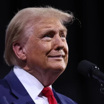 Arizona 2024 Trump-Harris Polls: Trump Up 3 Points In Latest Survey