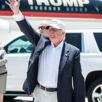Trump Invites ‘Nelk Boys’ Onto Plane In Election’s Closing Stretch—After Montage Of Pro-Trump Pranks