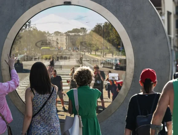 The New York-Dublin Portal—Which Had Closed For ‘Inappropriate Behavior’—Relocates To Philadelphia