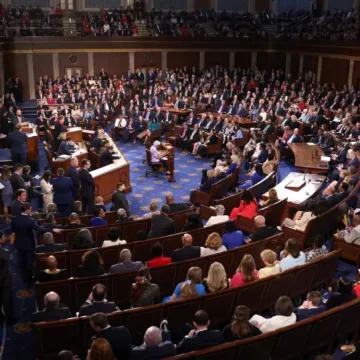 0x0 (2) Republicans Now 6 Seats Away From Keeping House Control—But Key Races Too Close To Call