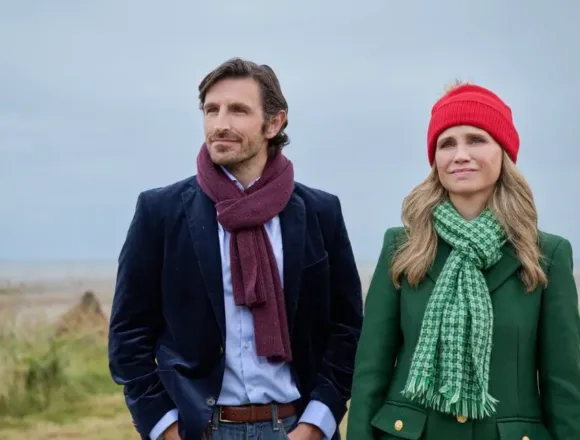 Hallmark Beat CNN In Primetime Last Week — Here’s A Supersized Guide To Ratings And All 32 New Holiday Films