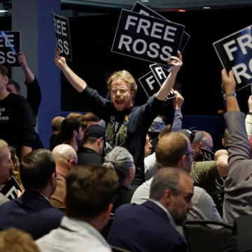 Cybercriminal Ross Ulbricht’s Family Says He’ll Be Freed In January—Here’s What We Know