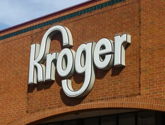 Albertsons Sues Kroger After Judge Blocks $25 Billion Merger