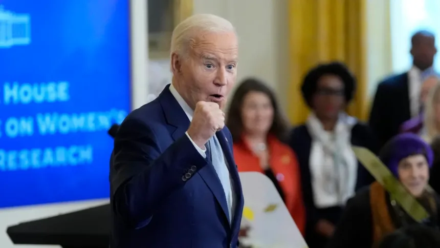 0x0 Biden Grants Clemency To Nearly 1,500 People