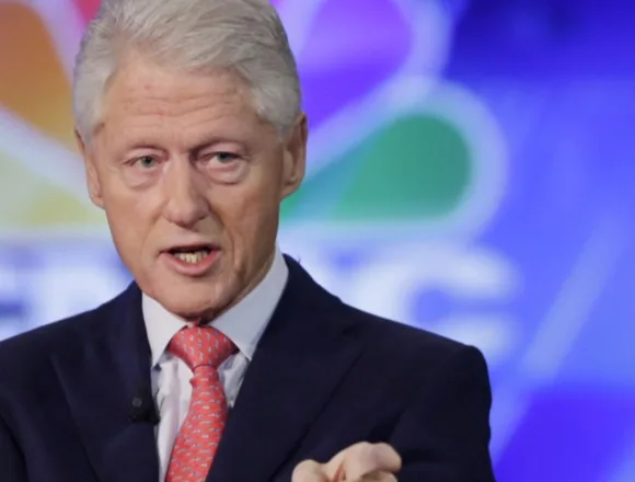 Former President Clinton in hospital after developing fever