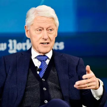 20241224-clinton-sj-1156-c81107.jpg Former President Bill Clinton released from hospital after being treated for the flu