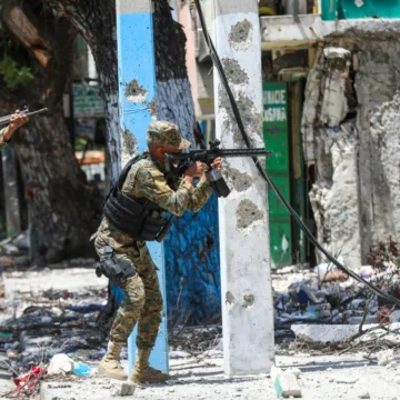 20241224-haiti-unrest-sj-401p-dad5c8.jpg Armed men fire on Haiti hospital reopening, killing at least 2