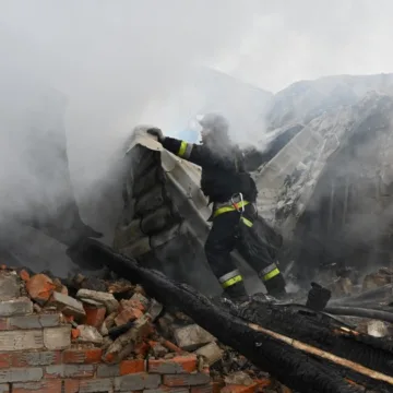 2190747614-3e6950.jpg Russia launches Christmas Day attack on Ukraine