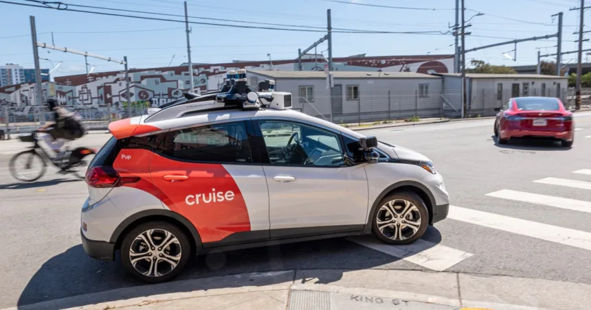 GM’s Cruise robotaxi business is latest growth initiative to falter