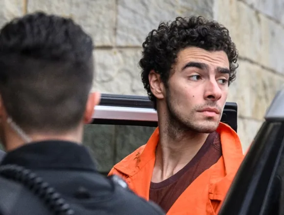 Suspect charged with murder in UnitedHealthcare CEO’s killing hires prominent New York attorney