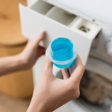 How much laundry detergent to use