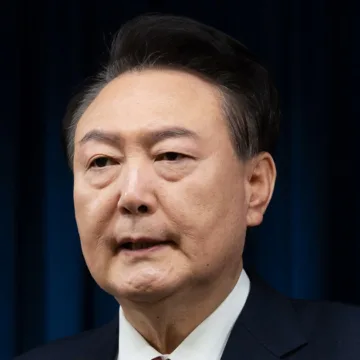 241216-yoon-suk-yeol-south-korea-mb-0759-b3fd03.jpg Court issues warrants to detain impeached South Korean President Yoon and search his office