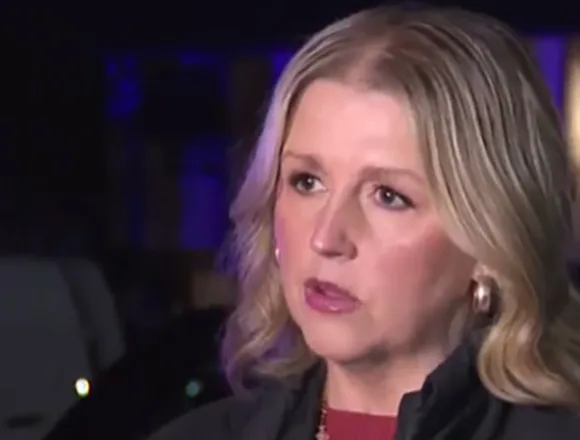 5 family members dead in Utah home; brother, 17, found wounded