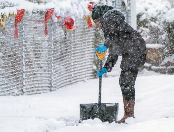 Wintry weather hits the Northeast on first day of the season