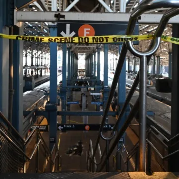 241222-f-train-stillwell-avenue-wm-301p-87c6f6.jpg Man charged in woman’s burning death on NYC subway was previously deported from U.S.