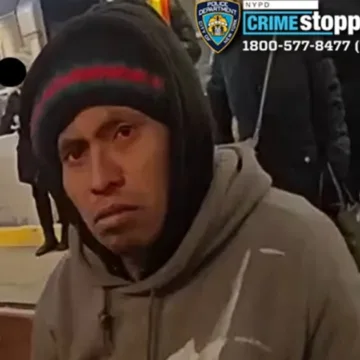 NYPD searching for man who fatally set woman on fire in the subway