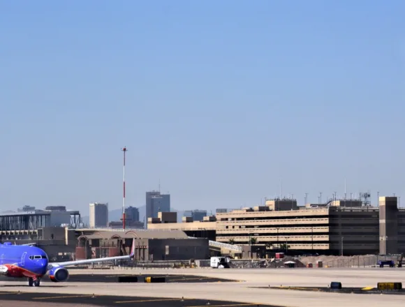 3 people shot and 1 person stabbed at Phoenix airport following apparent family dispute