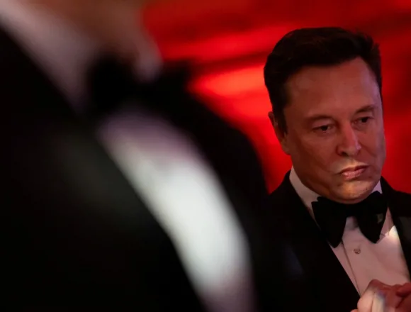 Elon Musk accused of censoring Laura Loomer, MAGA Republicans on X