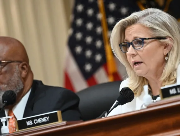 Biden awards Presidential Citizens Medal to Liz Cheney and Bennie Thompson