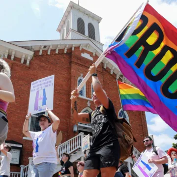 Trump signs sweeping order to further restrict trans care for minors nationwide