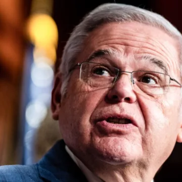 Former Sen. Bob Menendez to be sentenced in gold bar bribery case