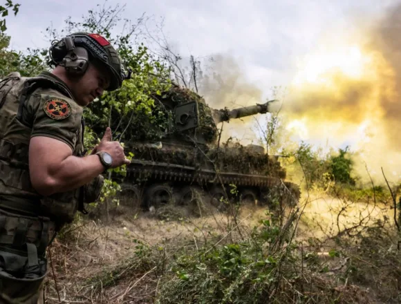 Ukraine launches new offensive in Kursk, Russia