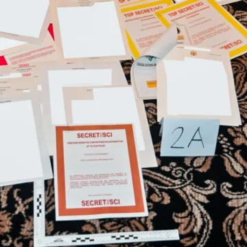 Justice Department drops classified documents case against Trump co-defendants