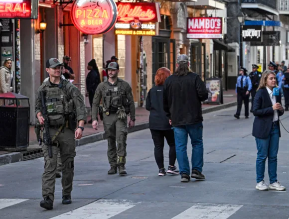 Bourbon Street reopens to lighter crowds a day after New Orleans attack