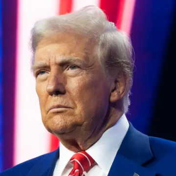 Trump says he will ‘probably’ travel to Los Angeles next week