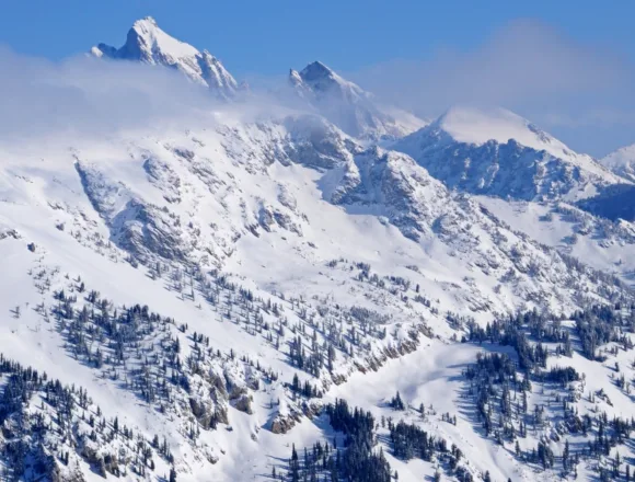 1 person killed in large avalanche in western Wyoming backcountry