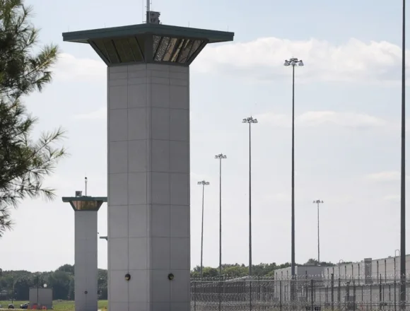 Two prisoners can’t legally object to Biden’s death row commutations, DOJ argues