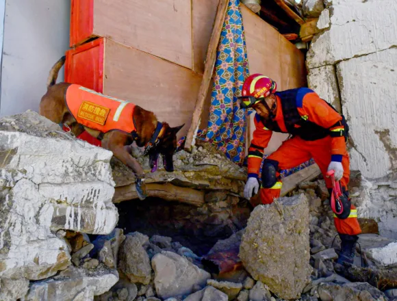 Urgency mounts in search for powerful Tibet earthquake survivors
