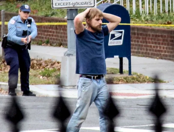 ‘Pizzagate’ gunman killed by police during traffic stop in North Carolina