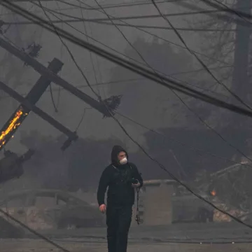 Southern California Edison accused in lawsuits of failing to prevent Eaton Fire