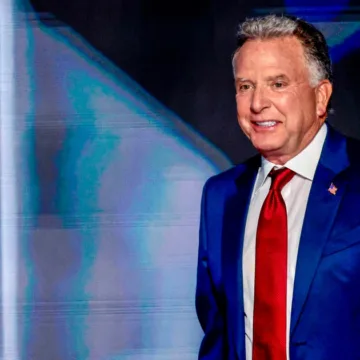 Trump’s Middle East envoy is considering a visit to the Gaza Strip amid ceasefire deal