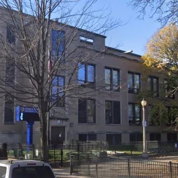 Chicago school district says it was wrong about ICE agents going to a school