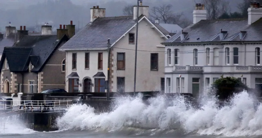 Ireland, Northern Ireland battered by record winds from Storm Eowyn
