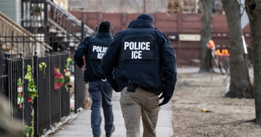 Man arrested during school drop-off in Chicago as ICE continues focus on deportations