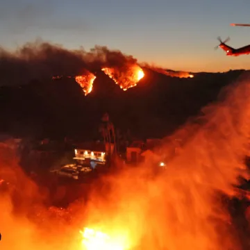 Trump seeks to circumvent laws on California’s water amid wildfire response