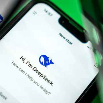 Trump says China’s DeepSeek AI ‘should be a wake-up call’