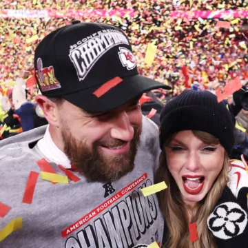 Colombia allows U.S. deportees and Chiefs to face Eagles in Super Bowl : Morning Rundown