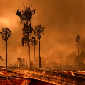 Power line had increase in current on day of Eaton Fire, California utility says