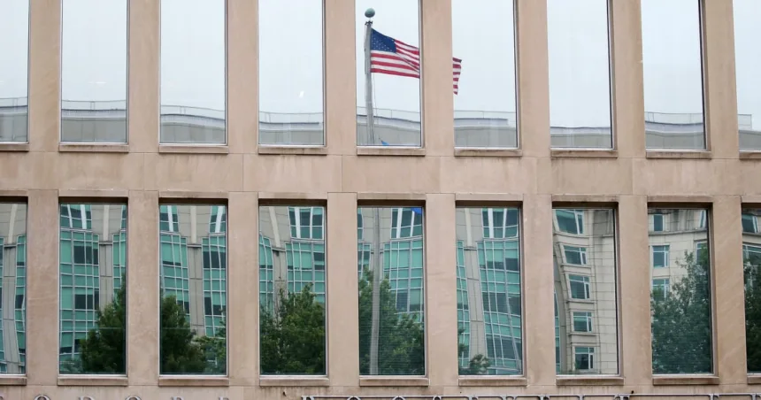 ‘Fear’ and ‘chaos’ grip federal workers as Trump rapidly remakes the government