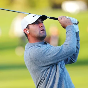 Scottie Scheffler says he’s ready to return to golf after injuring his hand while making ravioli
