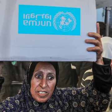 Israel’s ban on U.N. aid agency for Palestinians comes into effect at critical point for Gaza