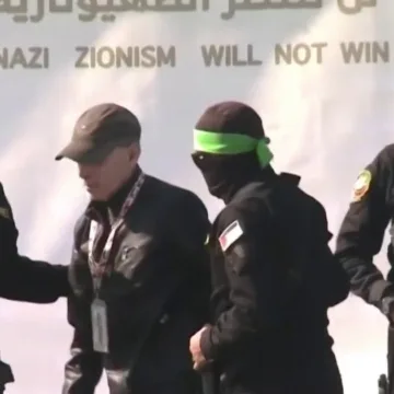 Israeli American Keith Siegel among three hostages released by Hamas