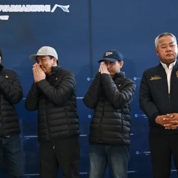 5 Thai hostages arrive back home after being released by Hamas