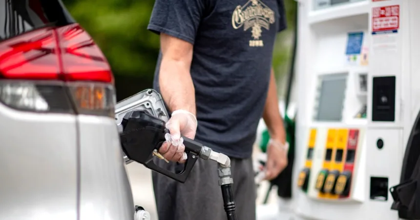 Pump prices set to rise as Trump tariffs hit Canadian, Mexican oil