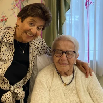 Rose Girone, oldest known Holocaust survivor, dies at 113